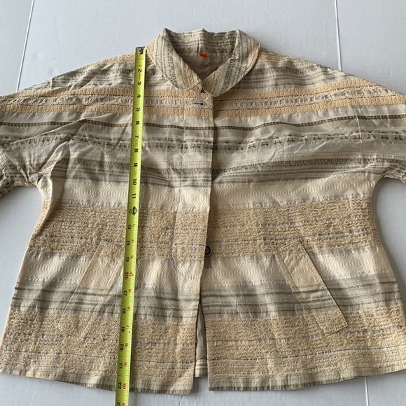 PIAZZA SEMPIONE Vintage Textured White, Beige, Gray, Gold Jacket - Size Medium - Picture 14 of 16
